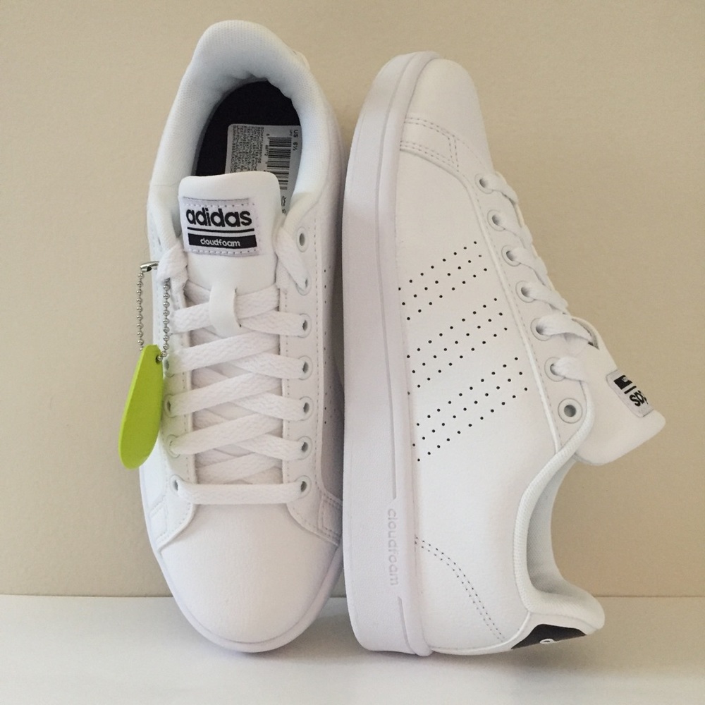 NEW Adidas Neo - Size 6.5